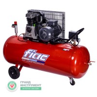 Компресор поршневий з ремінним приводом 200л 380В