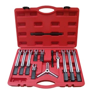 Знімач тризахватний універсальний